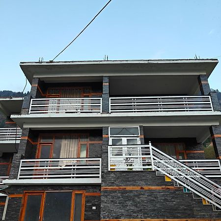 Santosh Cafe & Rooms Amritsar Exterior photo