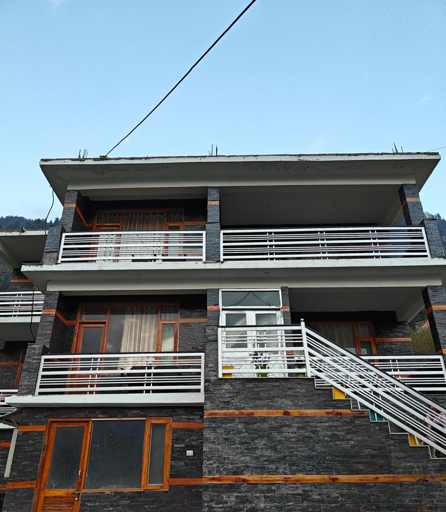 Santosh Cafe & Rooms Amritsar Exterior photo